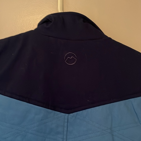 Magellan Outdoors Blue Quilted Vest for Outdoor Adventures SMALL - Picture 7 of 7